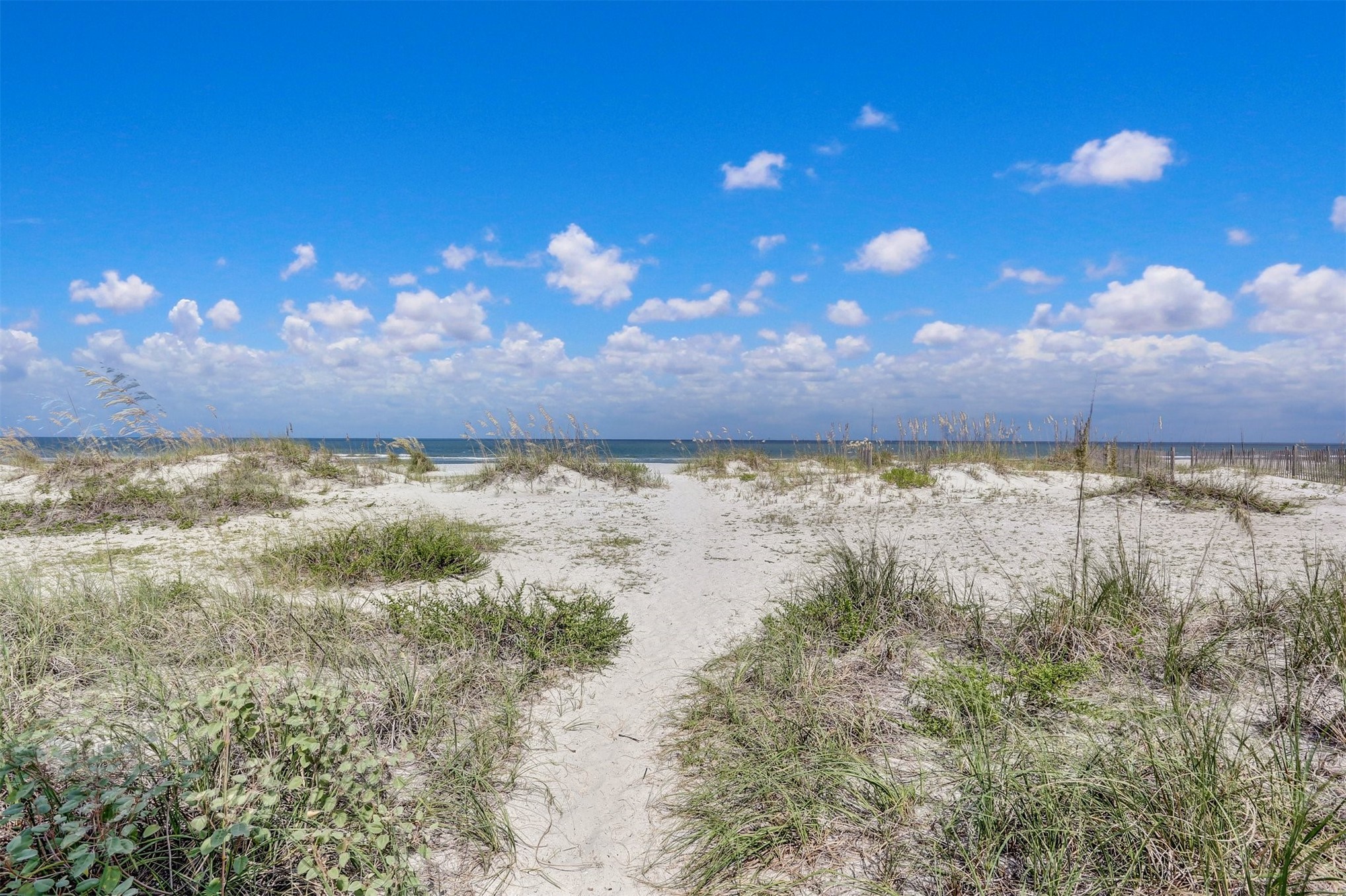1107 Beach Walker Road, Unit 1107 Fernandina Beach, FL 32034 - Photo 41 of 63 a view of a lake and a building