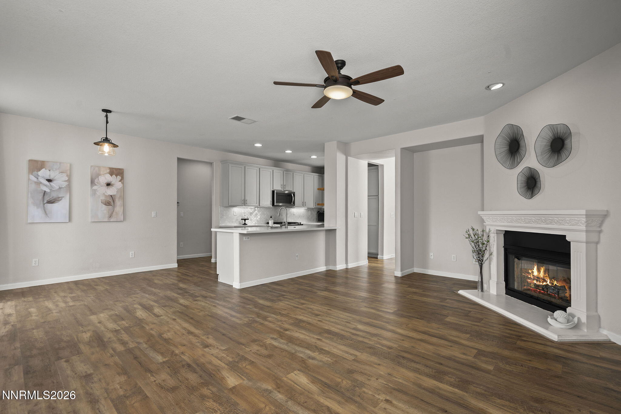 450 Roseben Court Reno, NV 89521 - Photo 12 of 40 12-web-or-mls-_DSC0038