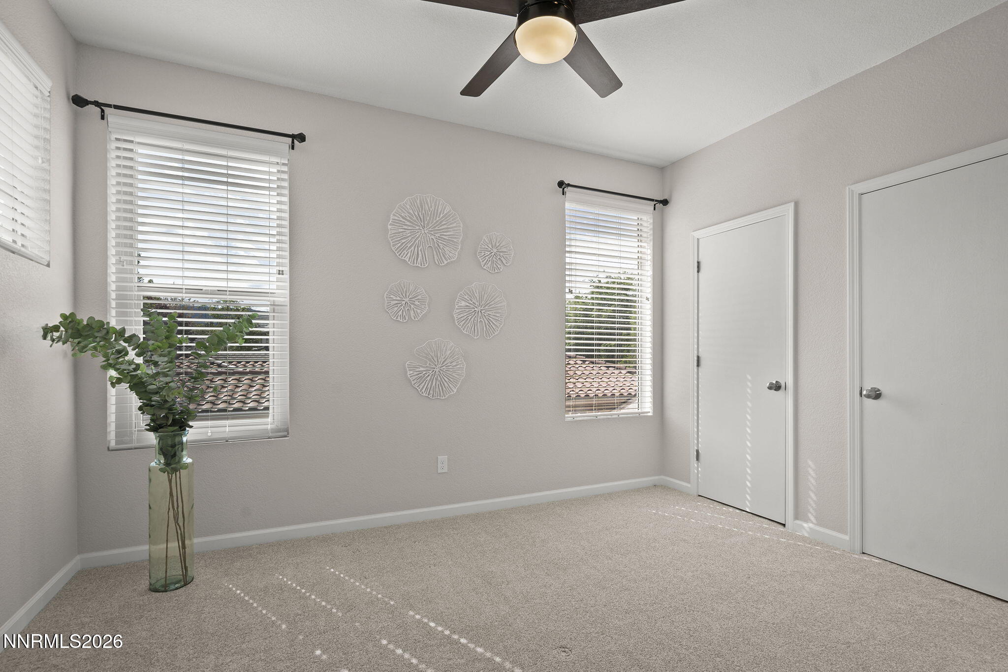 450 Roseben Court Reno, NV 89521 - Photo 23 of 40 23-web-or-mls-_DSC0154