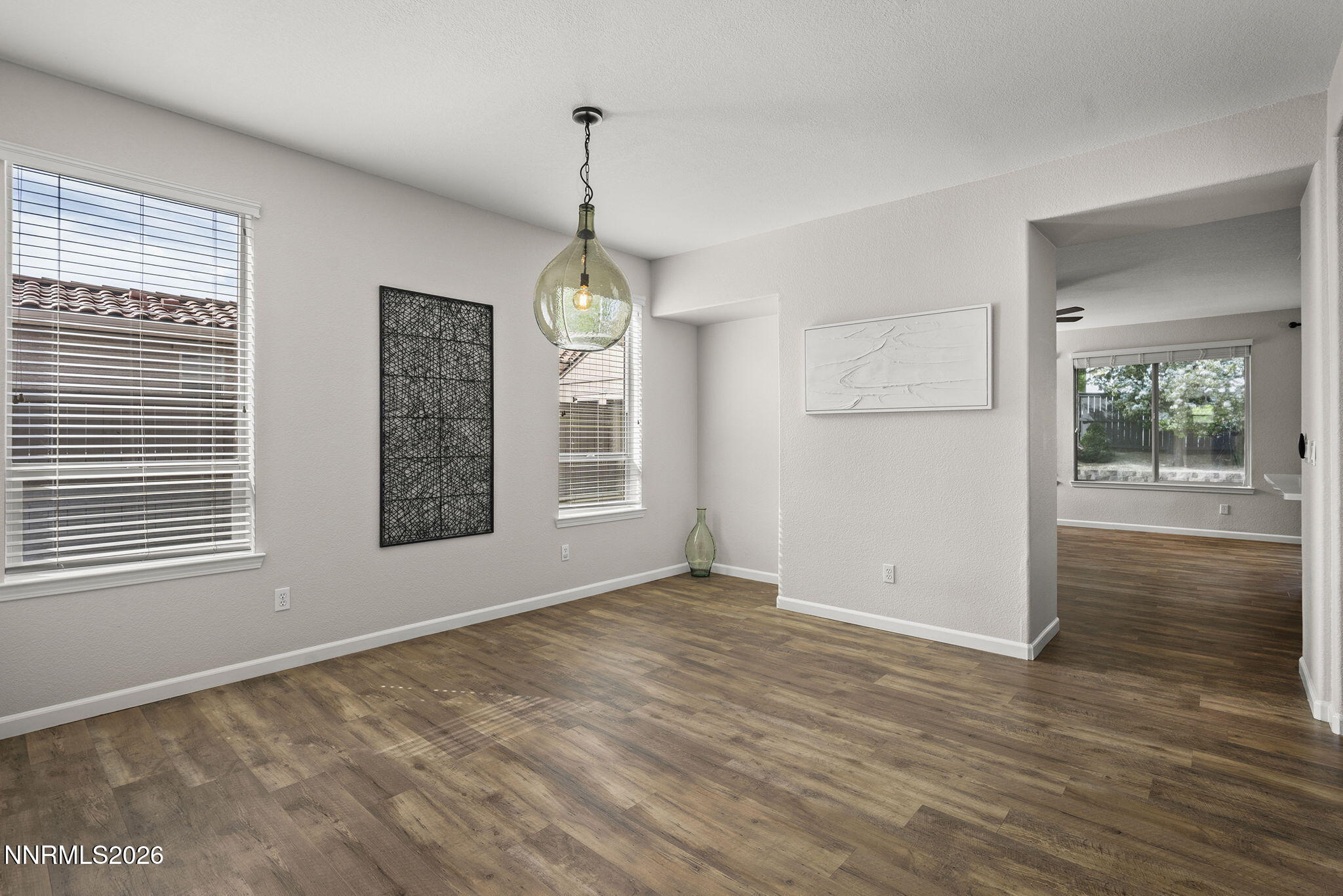 450 Roseben Court Reno, NV 89521 - Photo 8 of 40 8-web-or-mls-_DSC0018