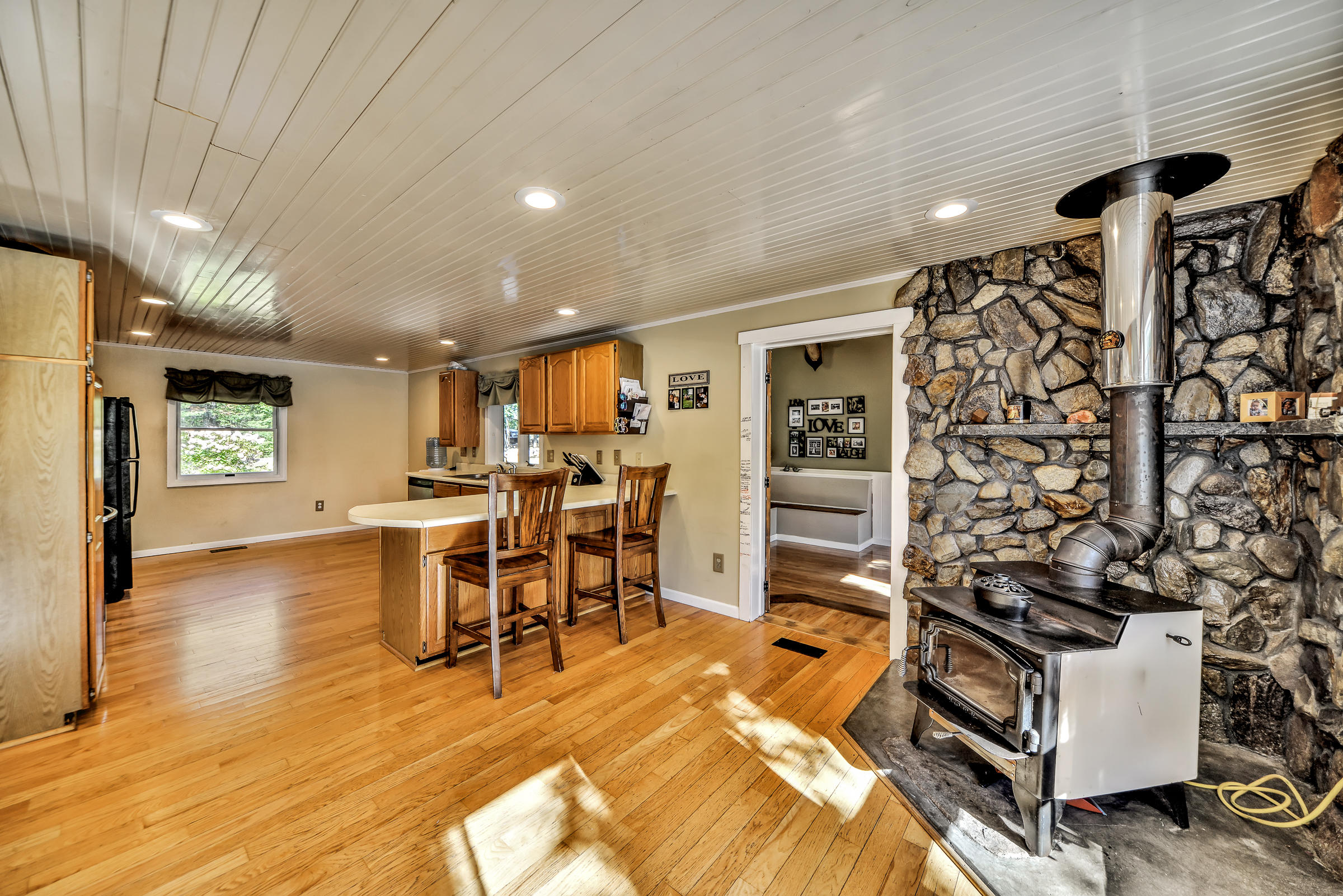 163 Kidder Road South China, ME 04358 - Photo 9 of 36 107836-9