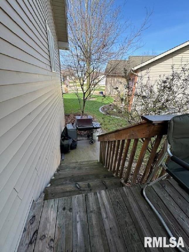454 Elle Court Springfield, IL 62711 - Photo 5 of 38