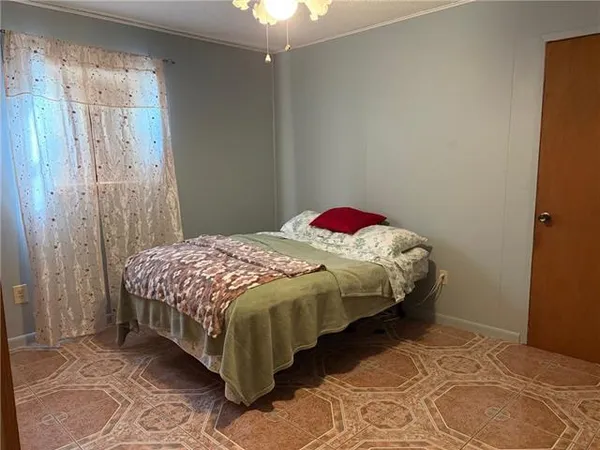 $1,700 | 321 Elsa Drive, Westwego, LA 70094