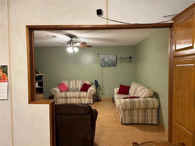 $1,800 | 321 Elsa Drive, Westwego, LA 70094