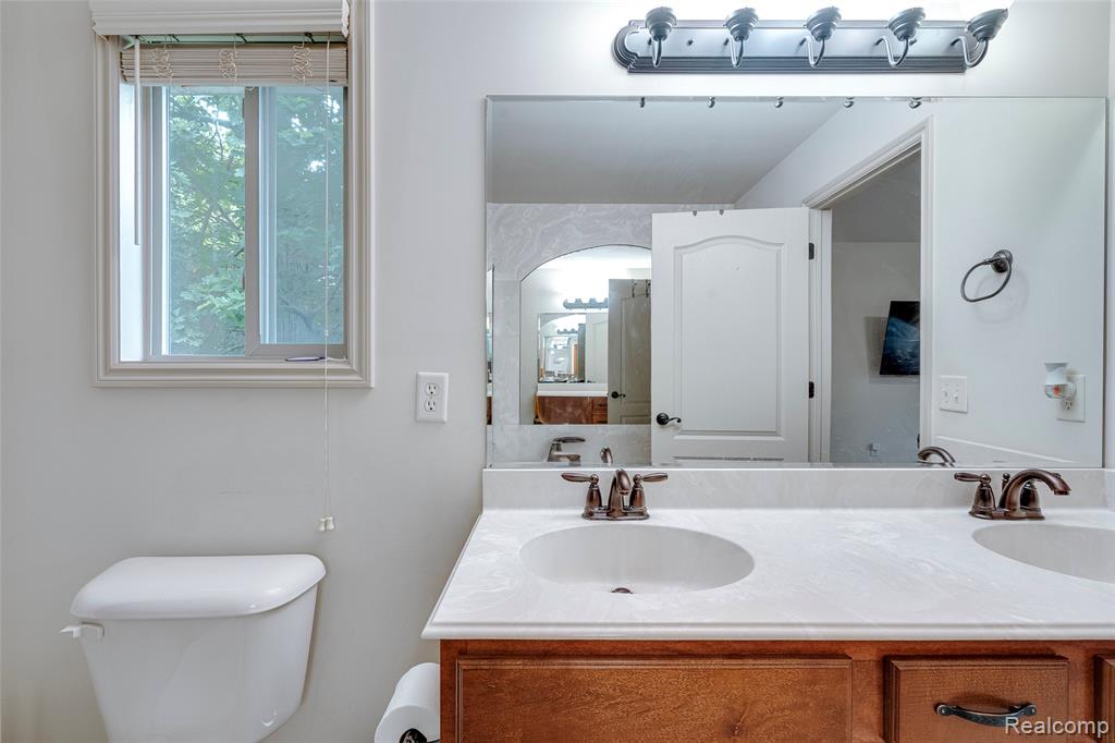 23616 Dunston Road Novi, MI 48375 - Photo 50 of 70 Gallery Image 50