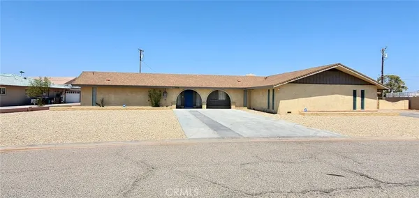 $300,000 | 1154 Catalina Drive, Blythe, CA 92225