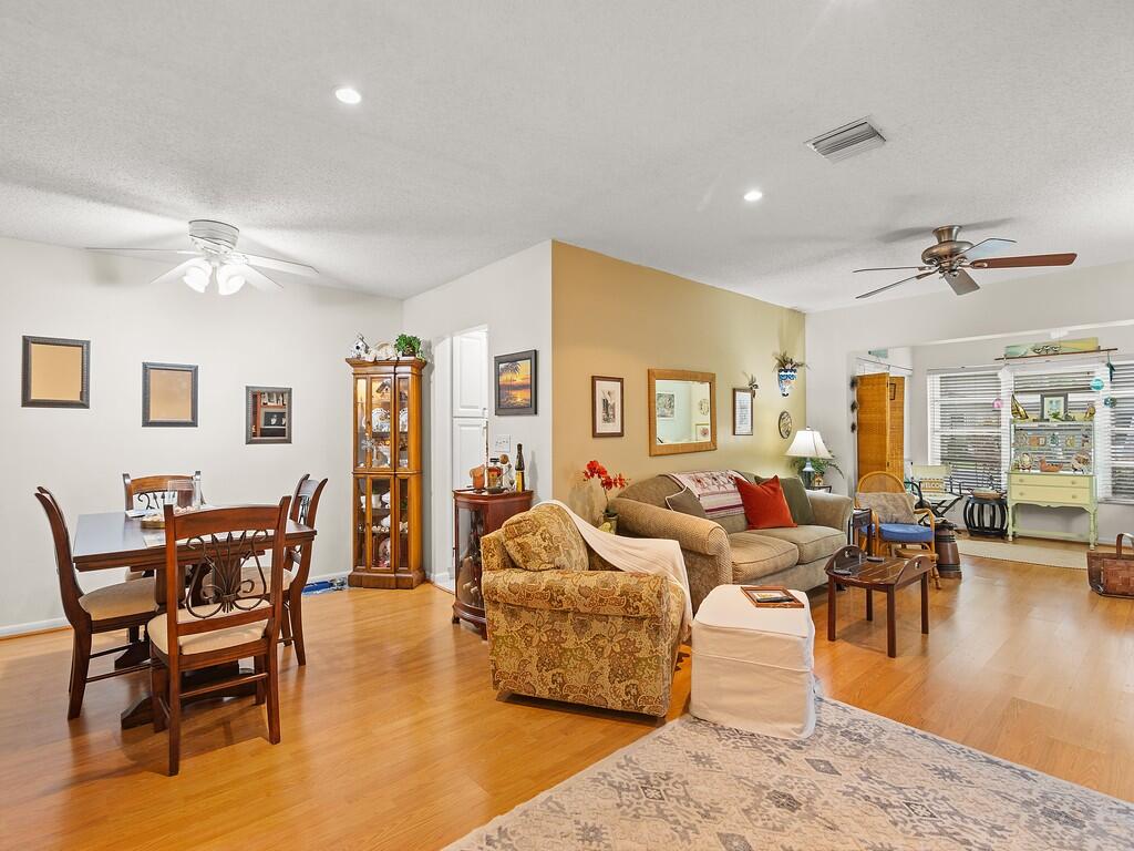 1702 Lakefront Boulevard, Unit B Fort Pierce, FL 34982 - Photo 17 of 29 Resized009