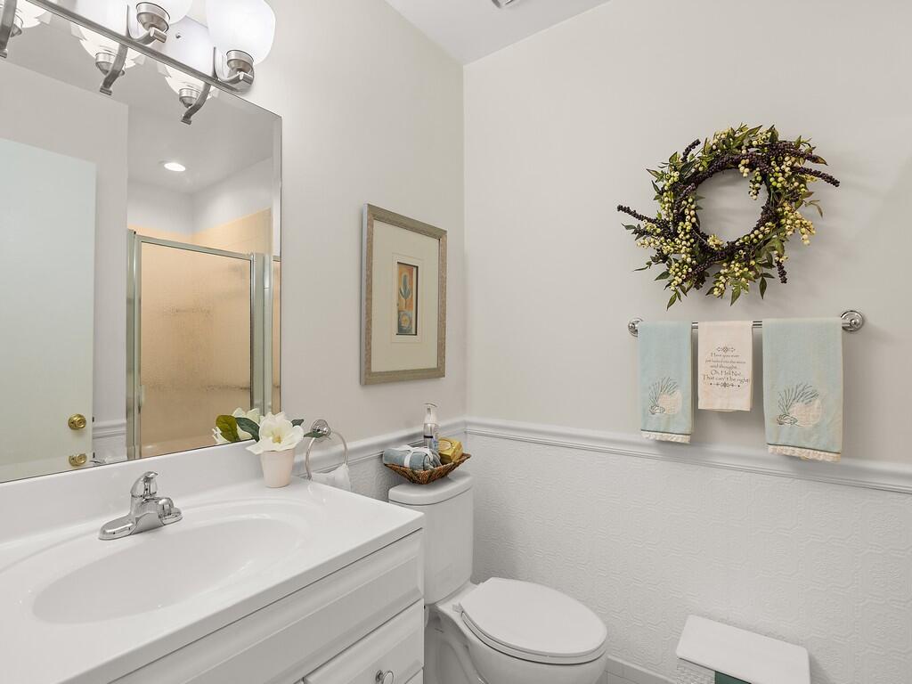 1702 Lakefront Boulevard, Unit B Fort Pierce, FL 34982 - Photo 19 of 29 Resized023