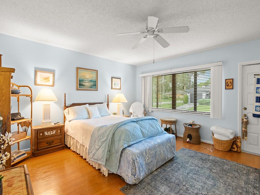 1702 Lakefront Boulevard, Unit B Fort Pierce, FL 34982 - Photo 23 of 29 Resized024