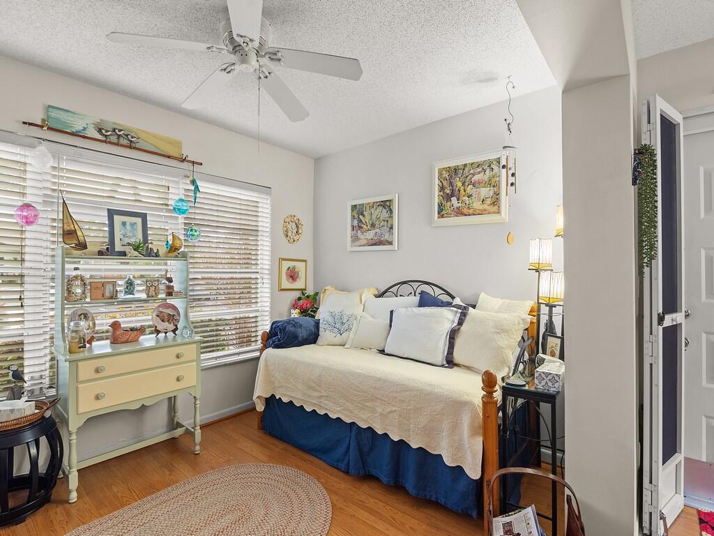 1702 Lakefront Boulevard, Unit B Fort Pierce, FL 34982 - Photo 10 of 29 Resized016