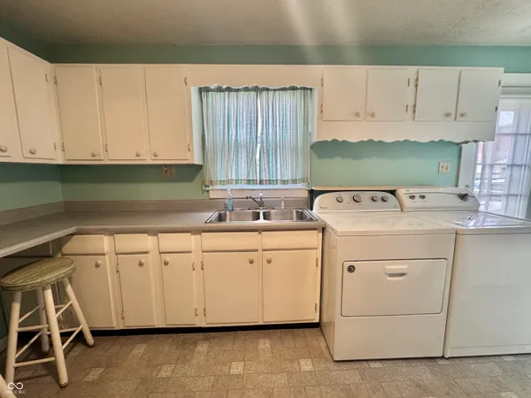 $145,000 | 6658 North Mill Street, Cortland, IN 47274