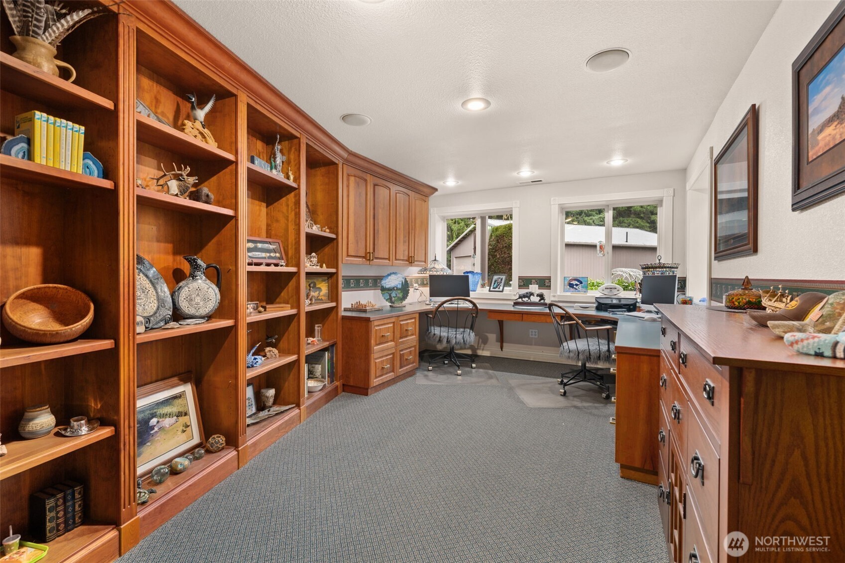 2599 Seminary Hill Road Centralia, WA 98531 - Photo 16 of 40 a living room with furniture cabinets and a window
