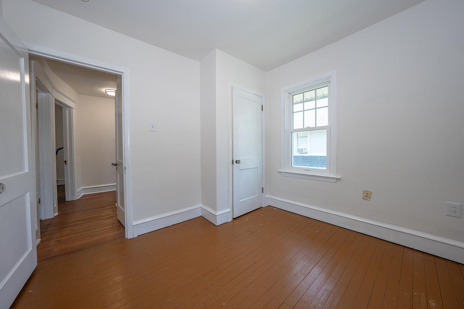 219 Oxford Road Havertown, PA 19083 - Photo 22 of 36 Bedroom 2