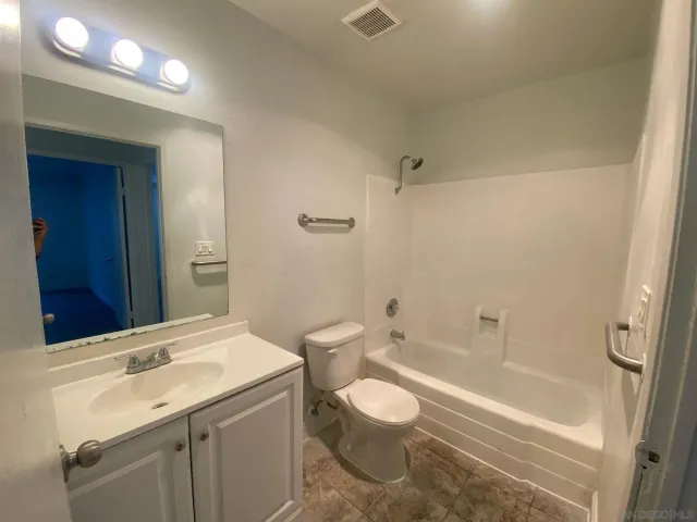 $2,590 | 702 R Avenue, Unit 6, National City, CA 91950