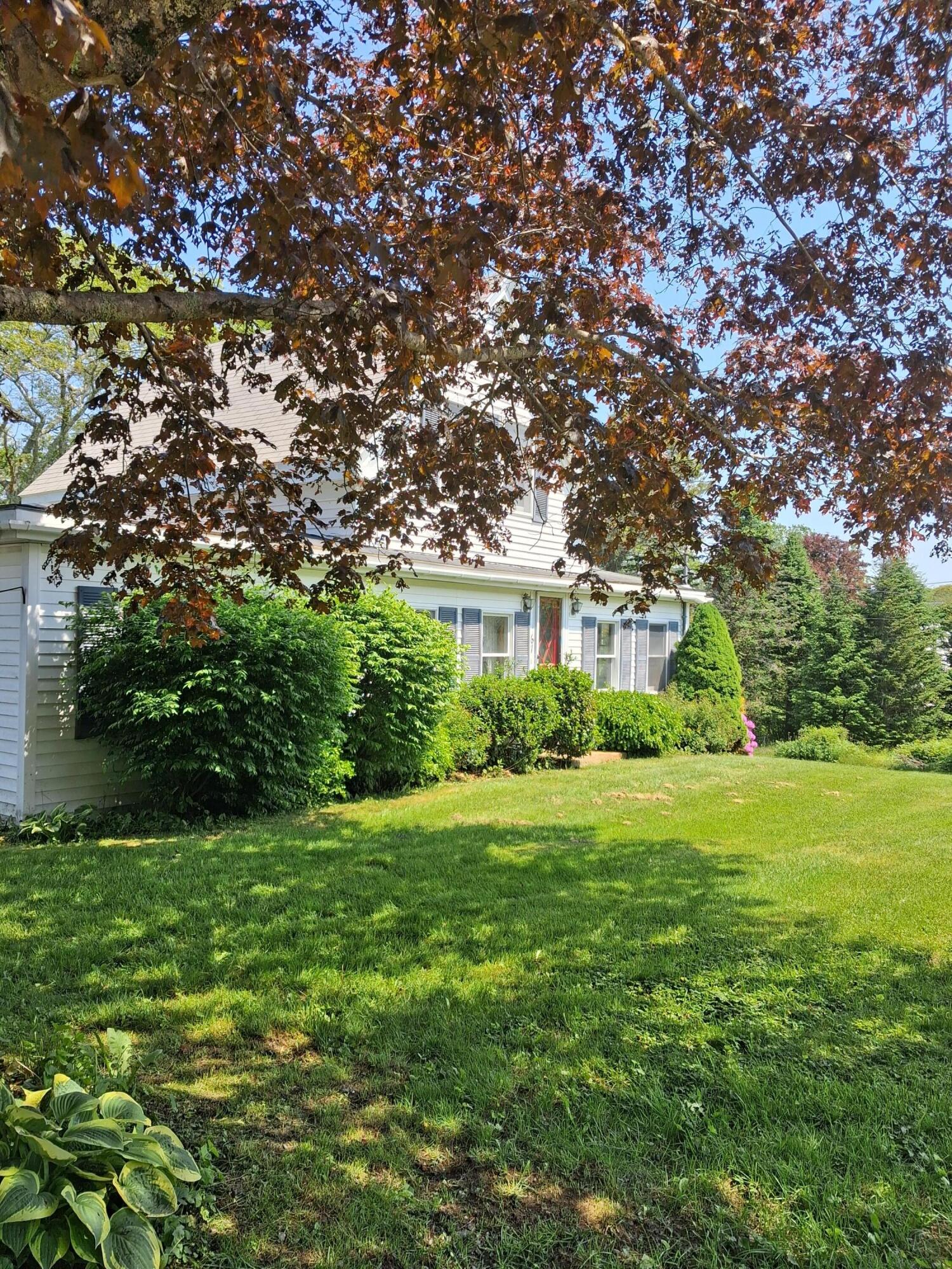 67 Huddle Road Bristol, ME 04554 - Photo 4 of 23 20250611_105006