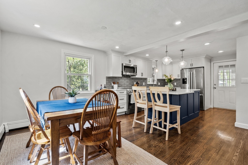 541 Flagg Hill Road Boxborough, MA 01719 - Photo 7 of 27