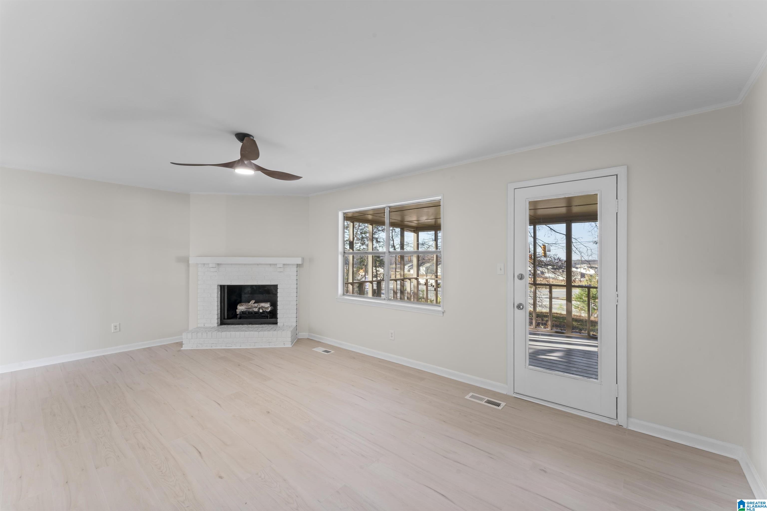 56 Lancaster Court Calera, AL 35040 - Photo 5 of 41