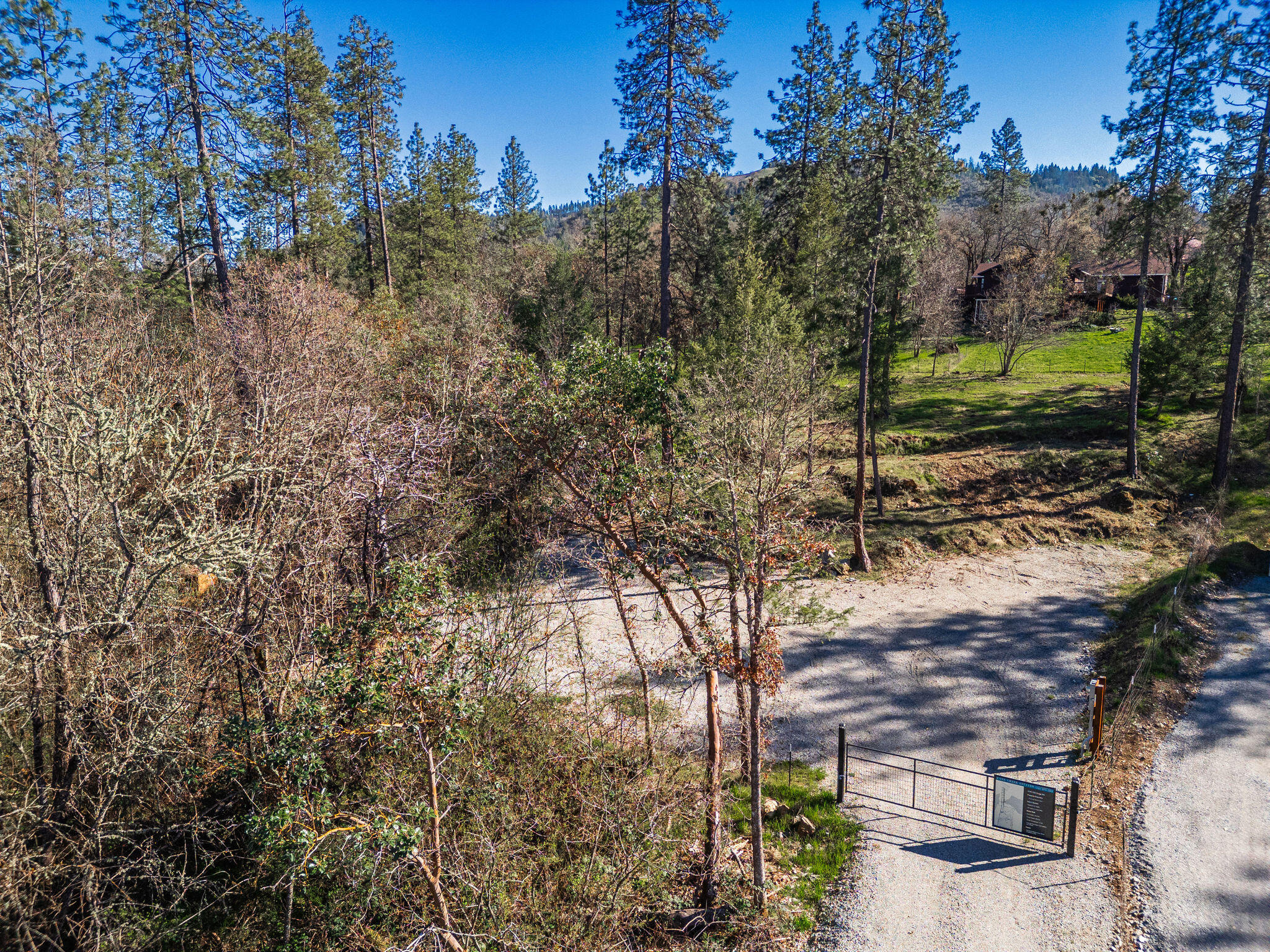 Old Stage Road Road, Unit 372W06A 2501 Central Point, OR 97502 - Photo 10 of 17