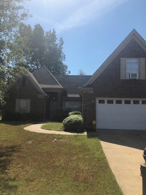 3099 Latimer Road Horn Lake, MS 38637 - Photo 2 of 17 IMG_5301