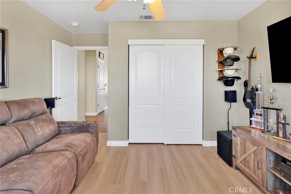 5137 Cygnet Road Phelan, CA 92371 - Photo 29 of 61
