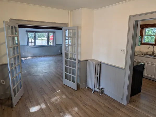 $2,600 | 25 Graves Street, Deerfield, MA 01373