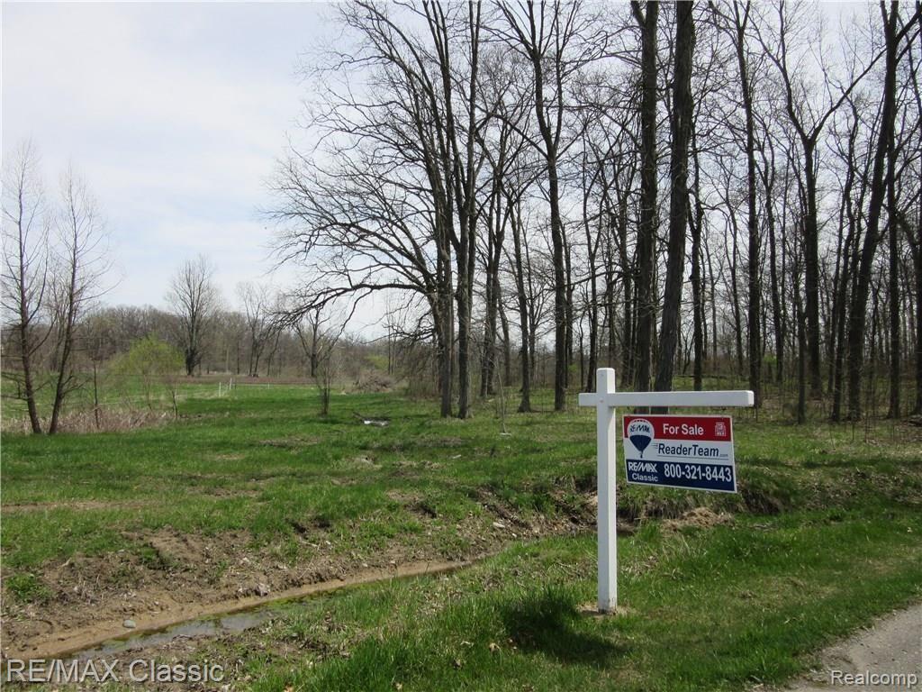 5 Foldenauer Drive Howell, MI 48843 - Photo 1 of 8
