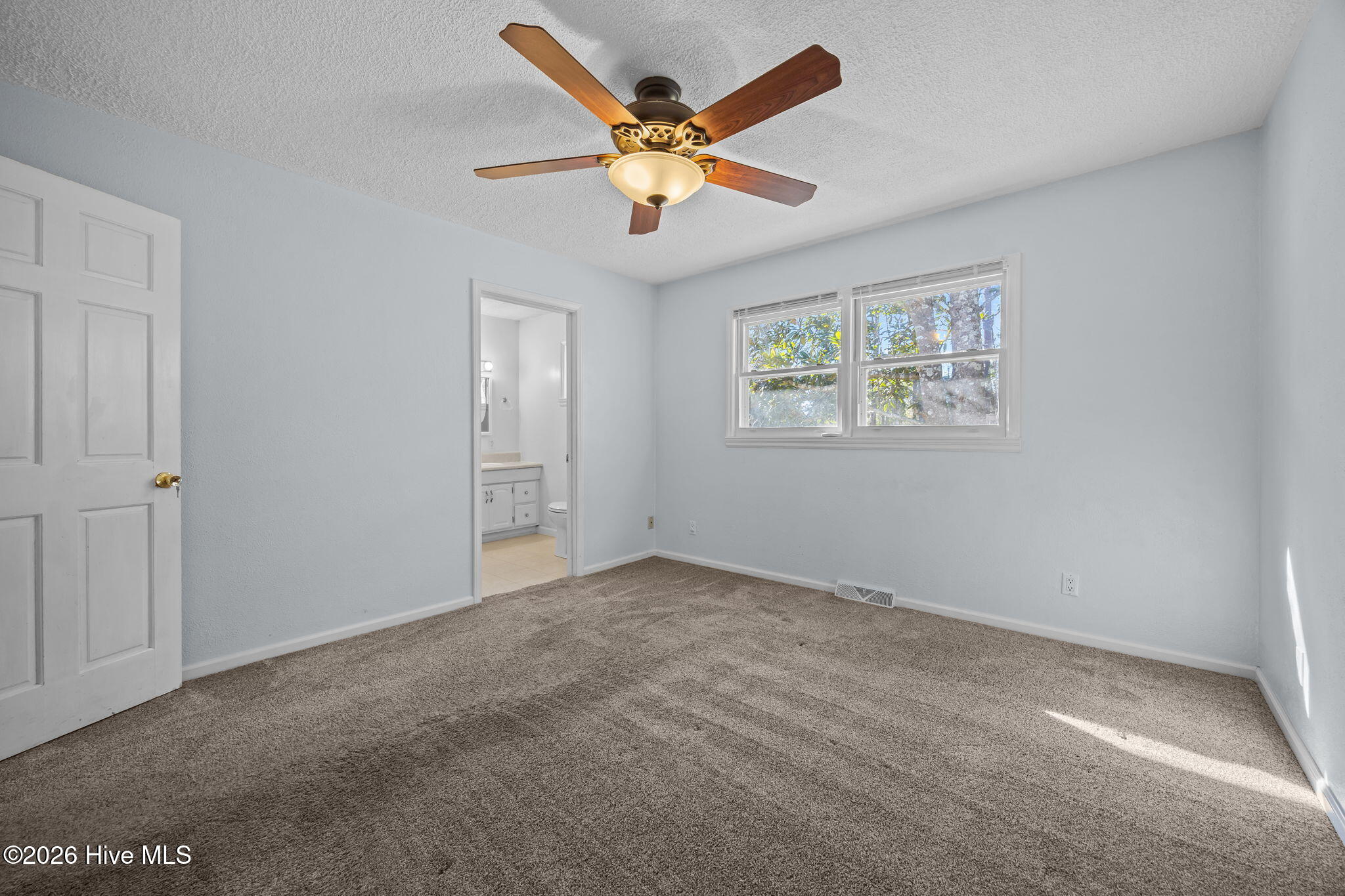 1509 Onslow Pines Road Jacksonville, NC 28540 - Photo 12 of 40 Primary