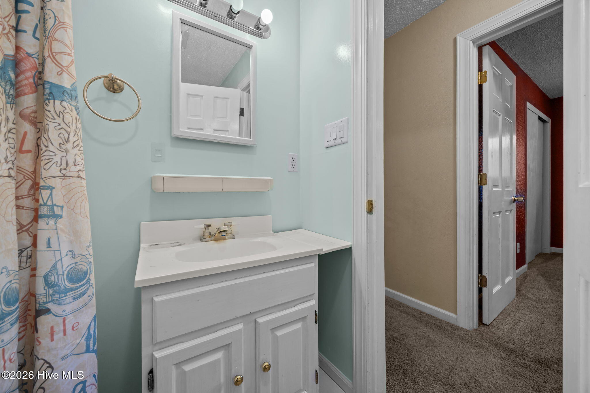 1509 Onslow Pines Road Jacksonville, NC 28540 - Photo 17 of 40 Hall Bath
