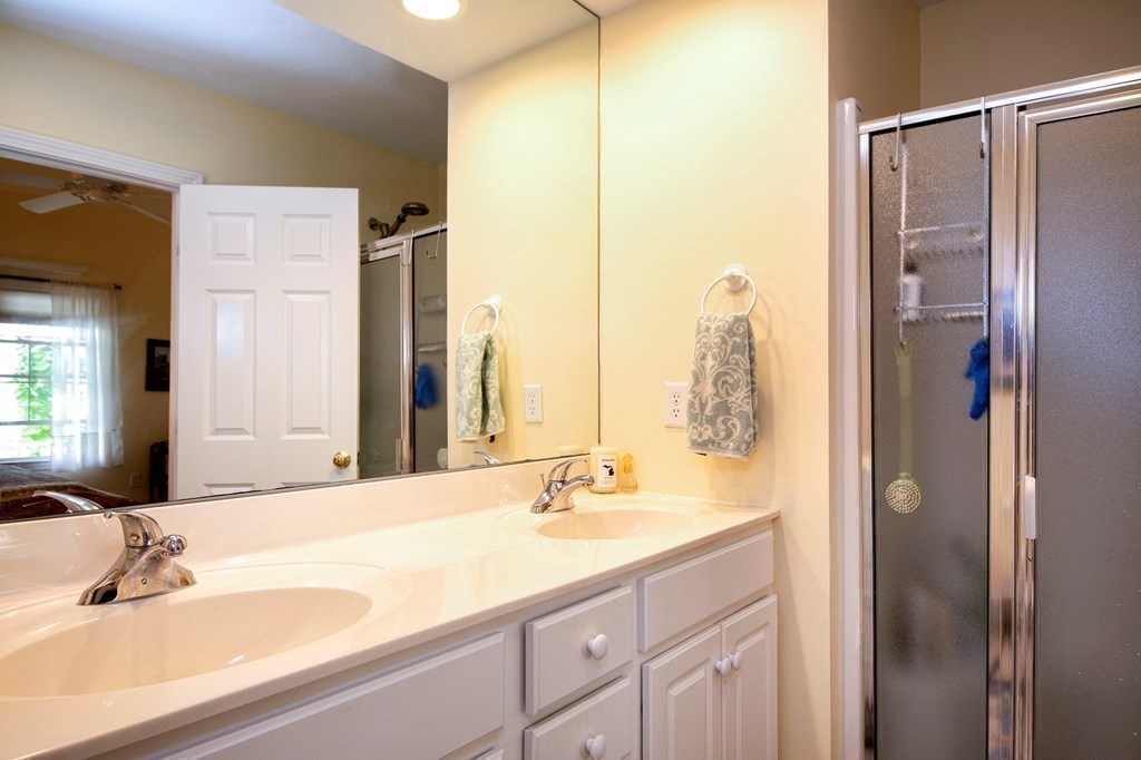 28 Turnberry Road, Unit 28 Bourne, MA 02532 - Photo 16 of 35 Gallery Image 16