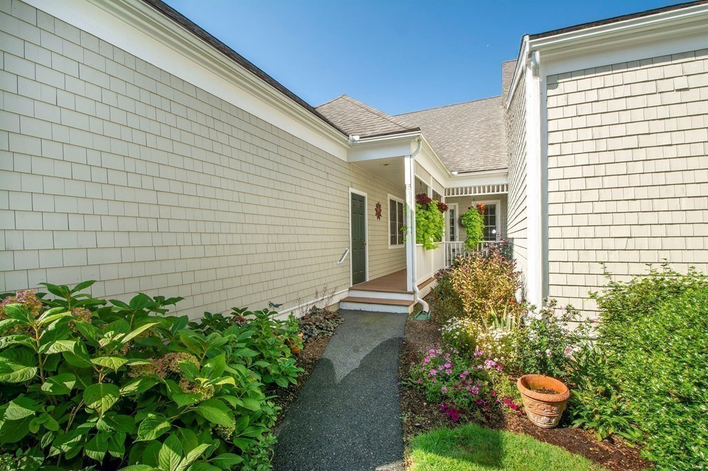 28 Turnberry Road, Unit 28 Bourne, MA 02532 - Photo 34 of 35 Gallery Image 34