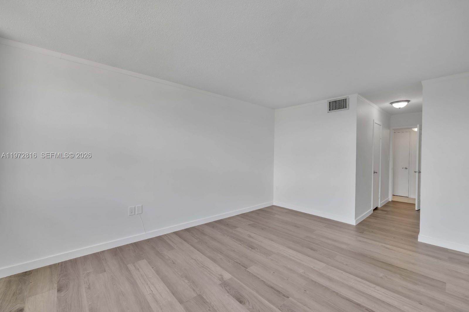 1680 Northeast 191st Street, Unit 4152 Miami, FL 33179 - Photo 12 of 13