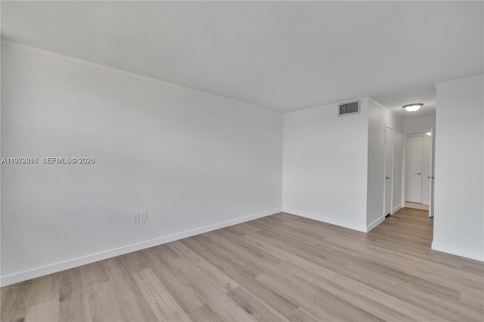 1680 Northeast 191st Street, Unit 4152 Miami, FL 33179 - Photo 7 of 13