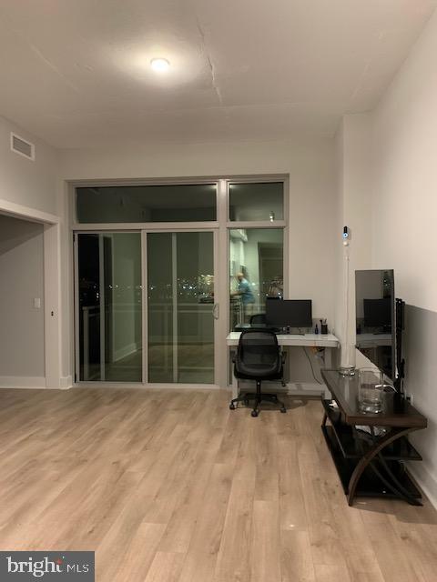 88 V Street Southwest, Unit 806 Washington, DC 20024 - Photo 14 of 23
