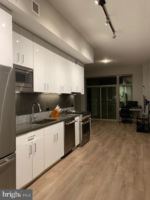 88 V Street Southwest, Unit 806 Washington, DC 20024 - Photo 15 of 23