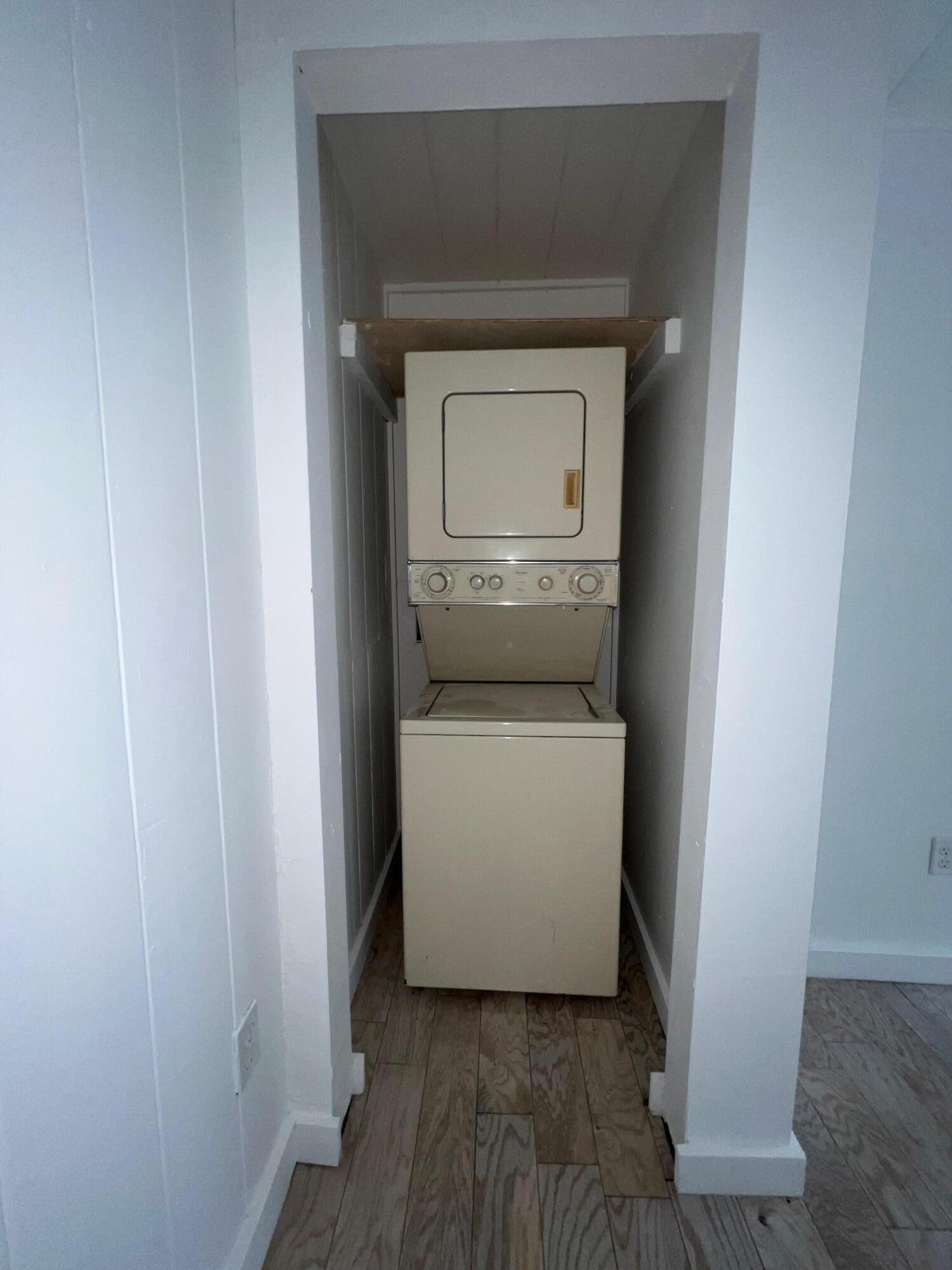 301 South 7th Street, Unit 2 Fort Pierce, FL 34950 - Photo 12 of 17 IMG_6730
