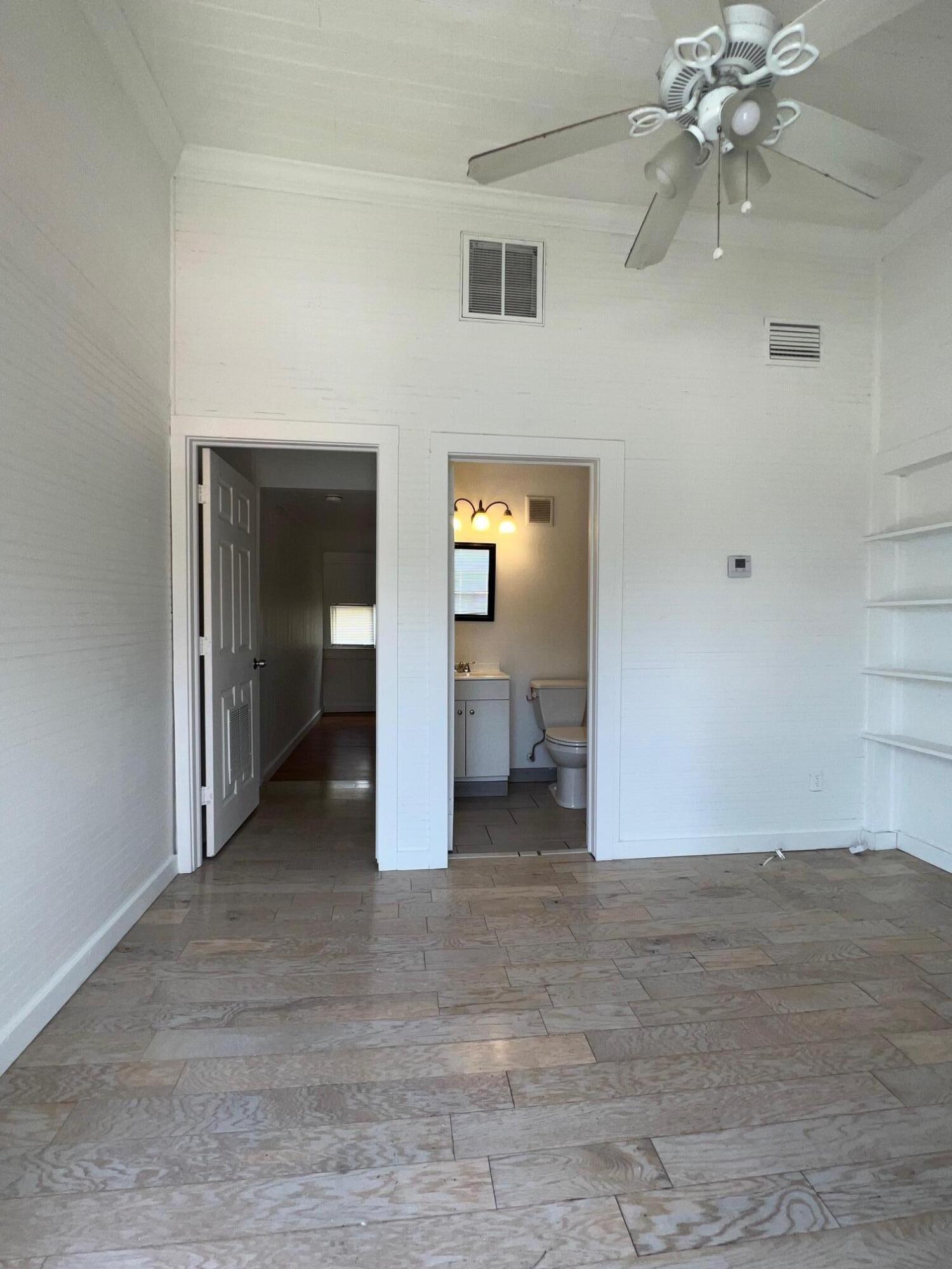 301 South 7th Street, Unit 2 Fort Pierce, FL 34950 - Photo 8 of 17 IMG_6738