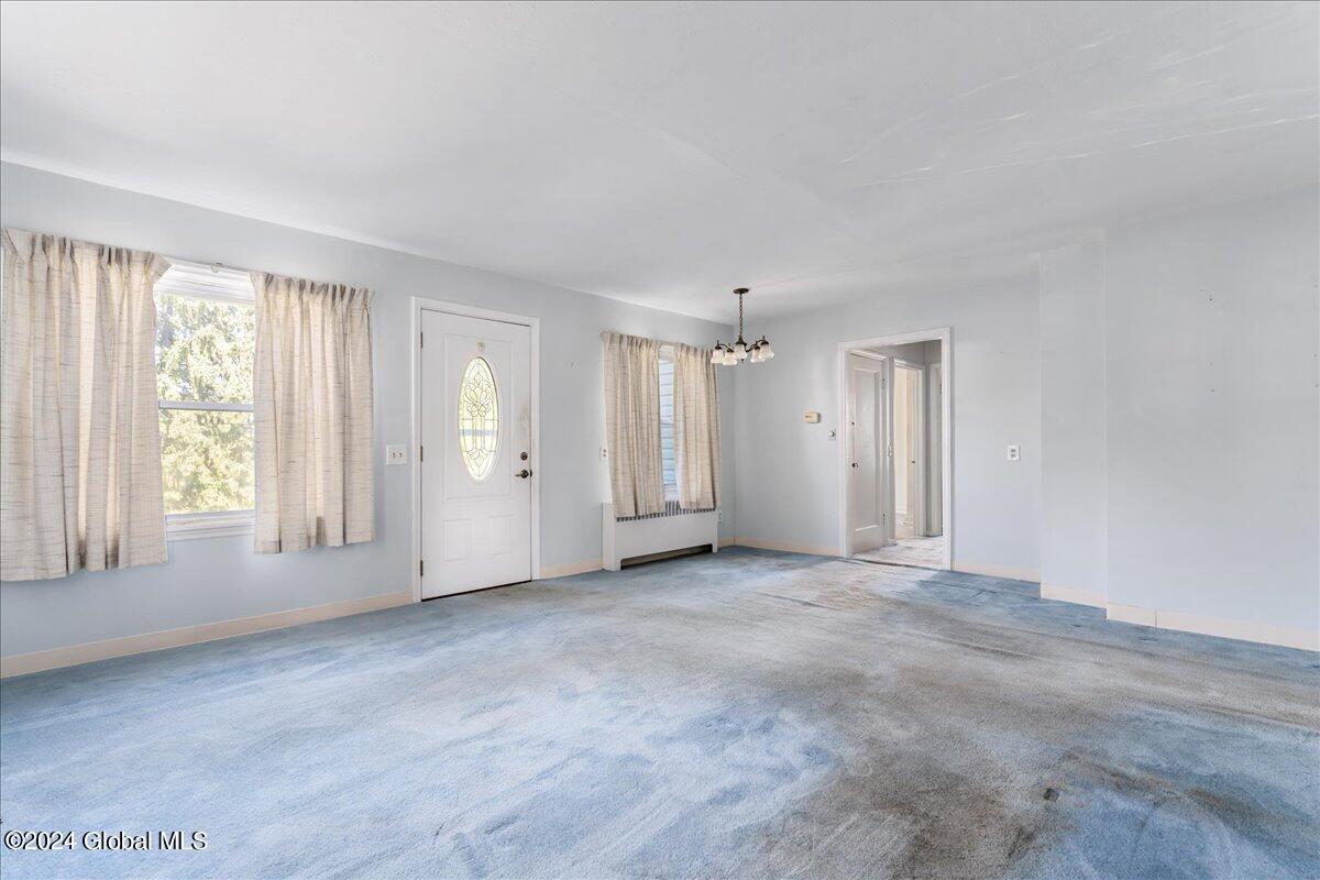 35 Tull Drive Colonie, NY 12205 - Photo 13 of 30 16-35 TULL DR-23