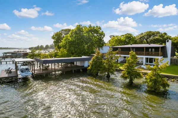 $585,000 | 3420 Bruce Circle, Shreveport, LA 71107