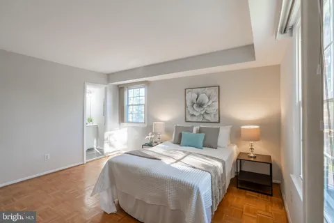 $179,900 | 349 Homeland Southway, Unit 2B, Baltimore, MD 21212