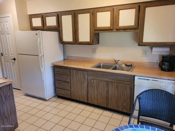$2,750 | 18011 North 134th Drive, Sun City West, AZ 85375