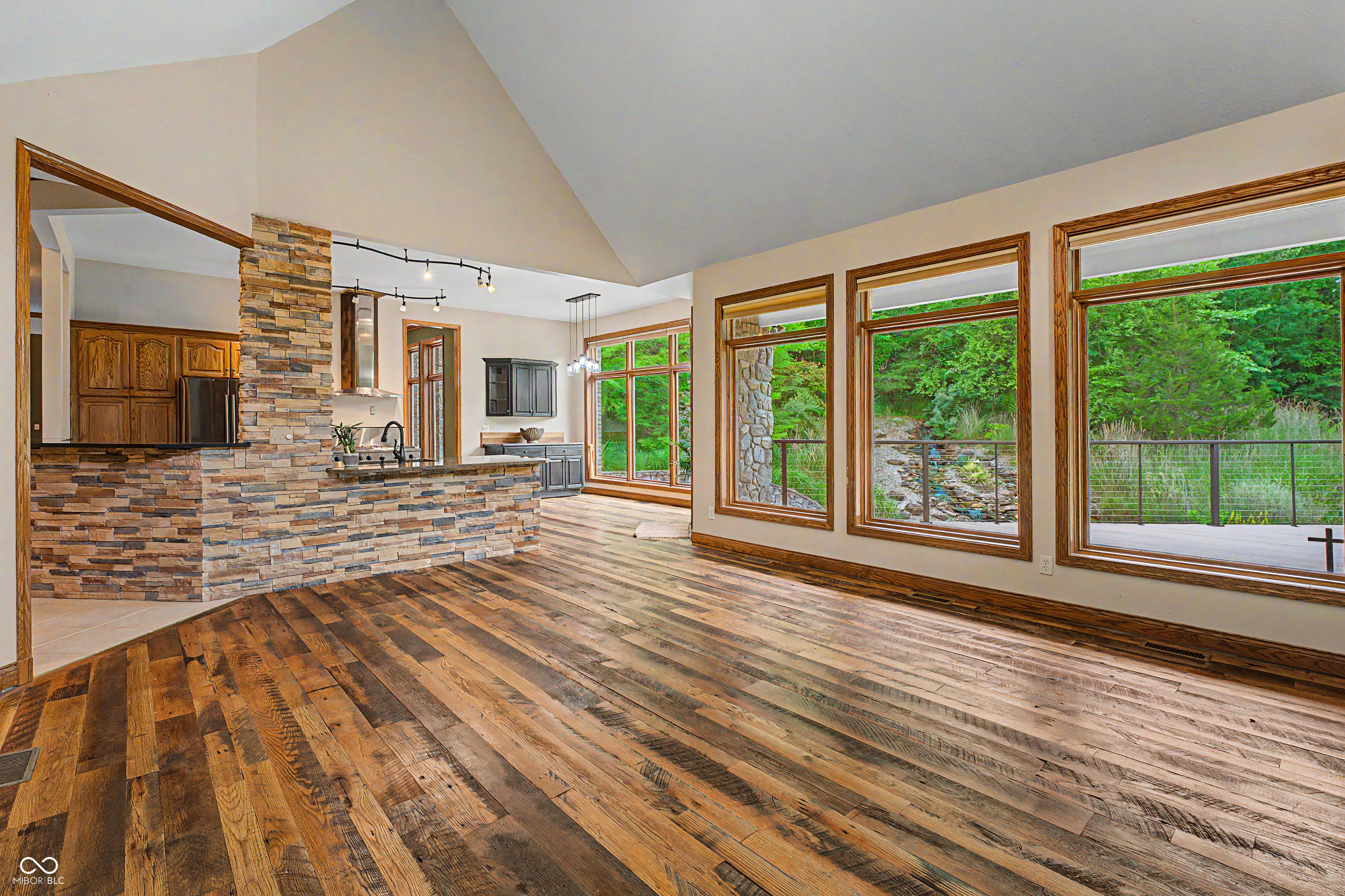 12980 West Mt Healthy Road Columbus, IN 47201 - Photo 23 of 123
