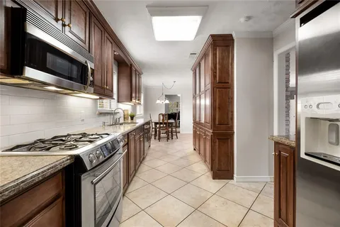 $1,125,000 | 9258 Cliffmere Drive, Dallas, TX 75238