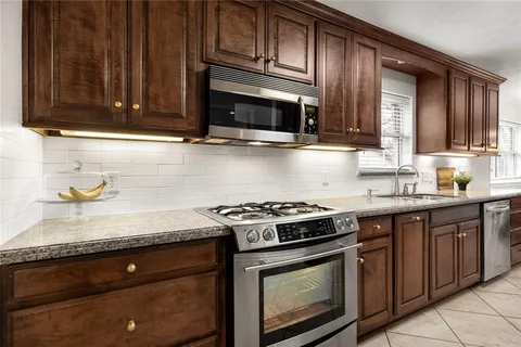 $1,125,000 | 9258 Cliffmere Drive, Dallas, TX 75238