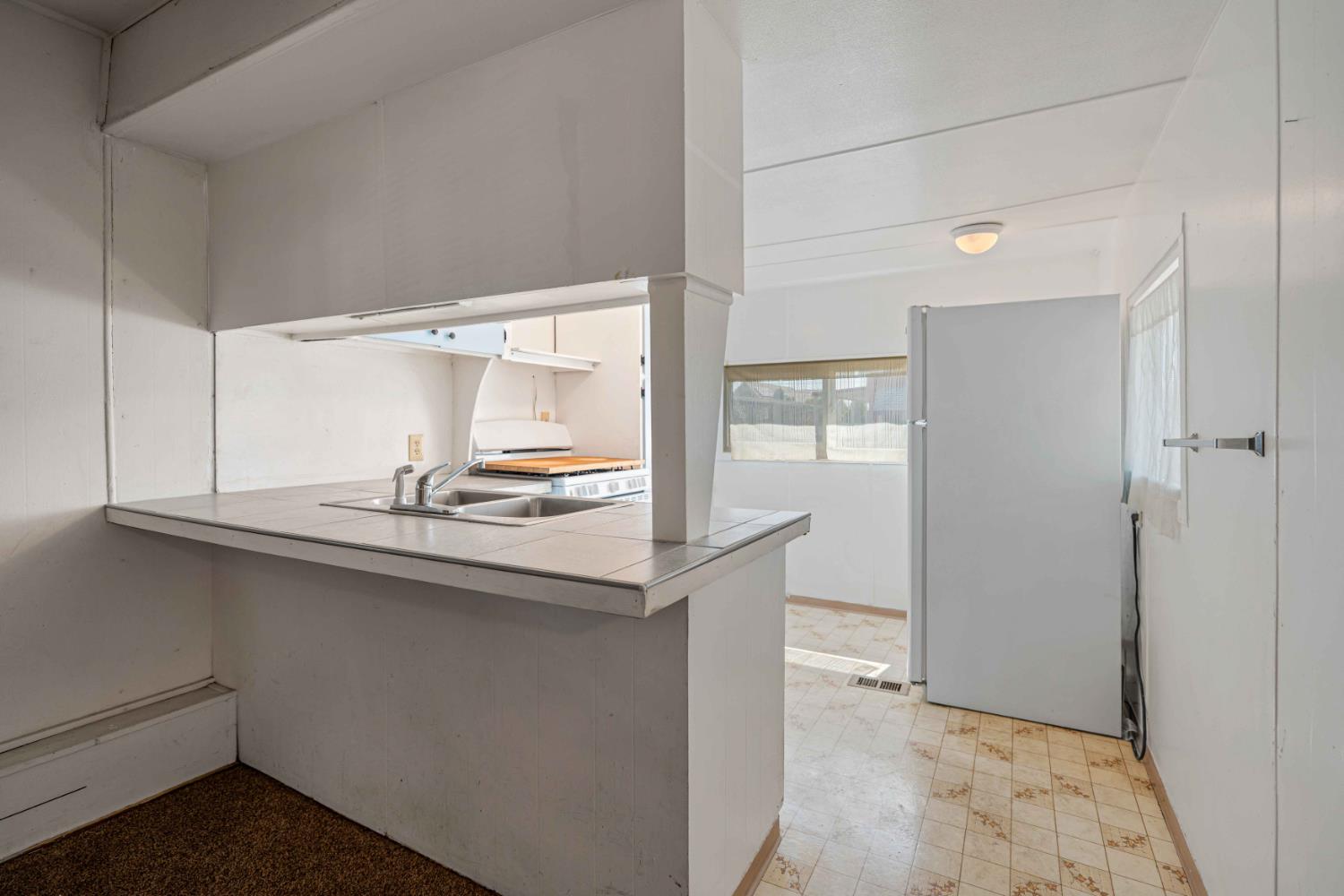 4449 South Carpenter Road, Unit D2 Modesto, CA 95358 - Photo 7 of 27