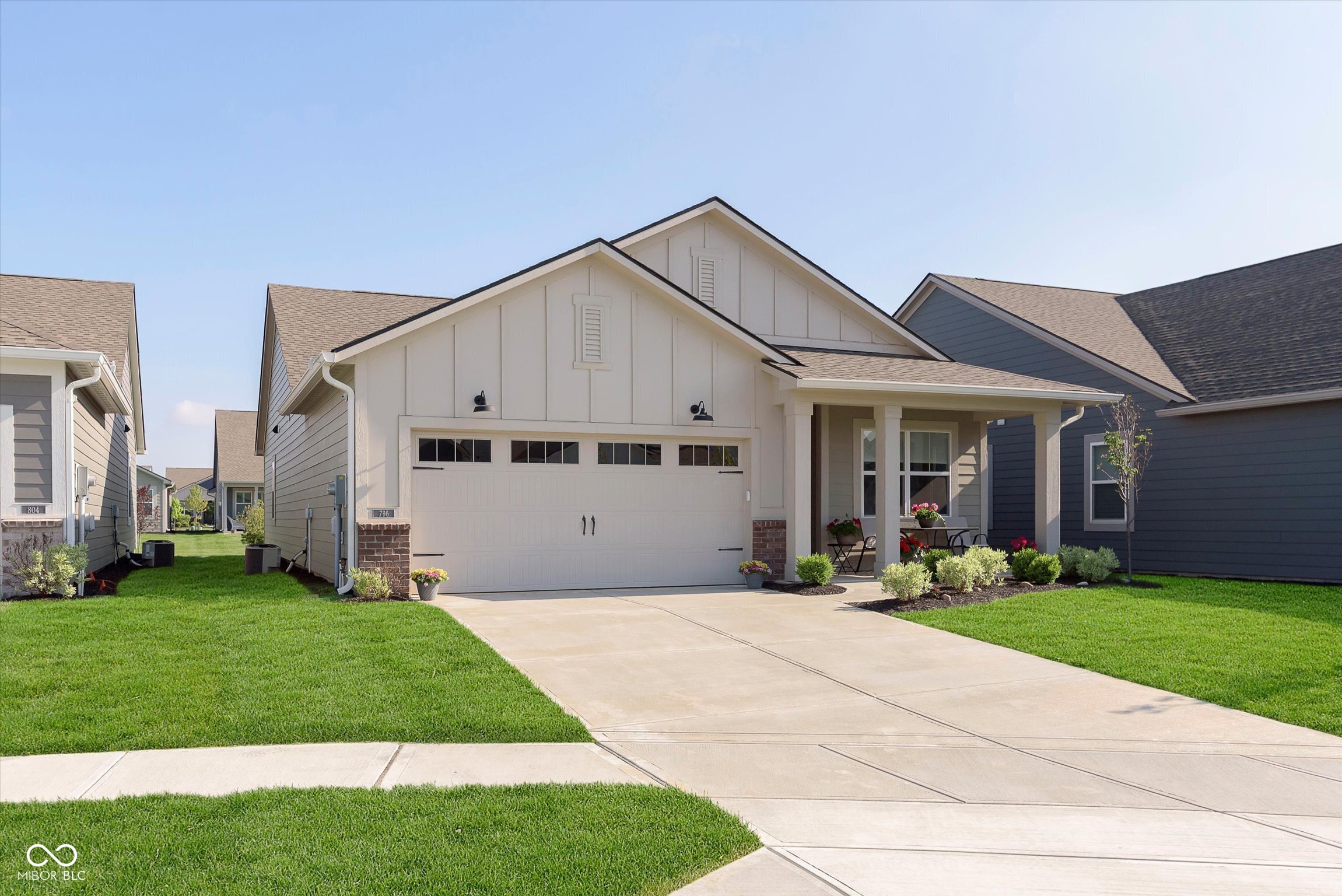 796 Sapp Circle Westfield, IN 46074 - Photo 2 of 35