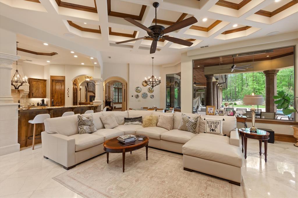 3705 Champions Ridge Lane Longview, TX 75605 - Photo 9 of 40 a living room with furniture and a large window