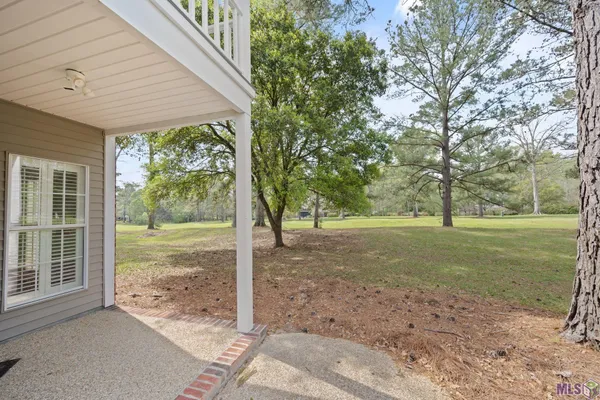 $289,000 | 6110 Beechgrove Lane, St. Francisville, LA 70775
