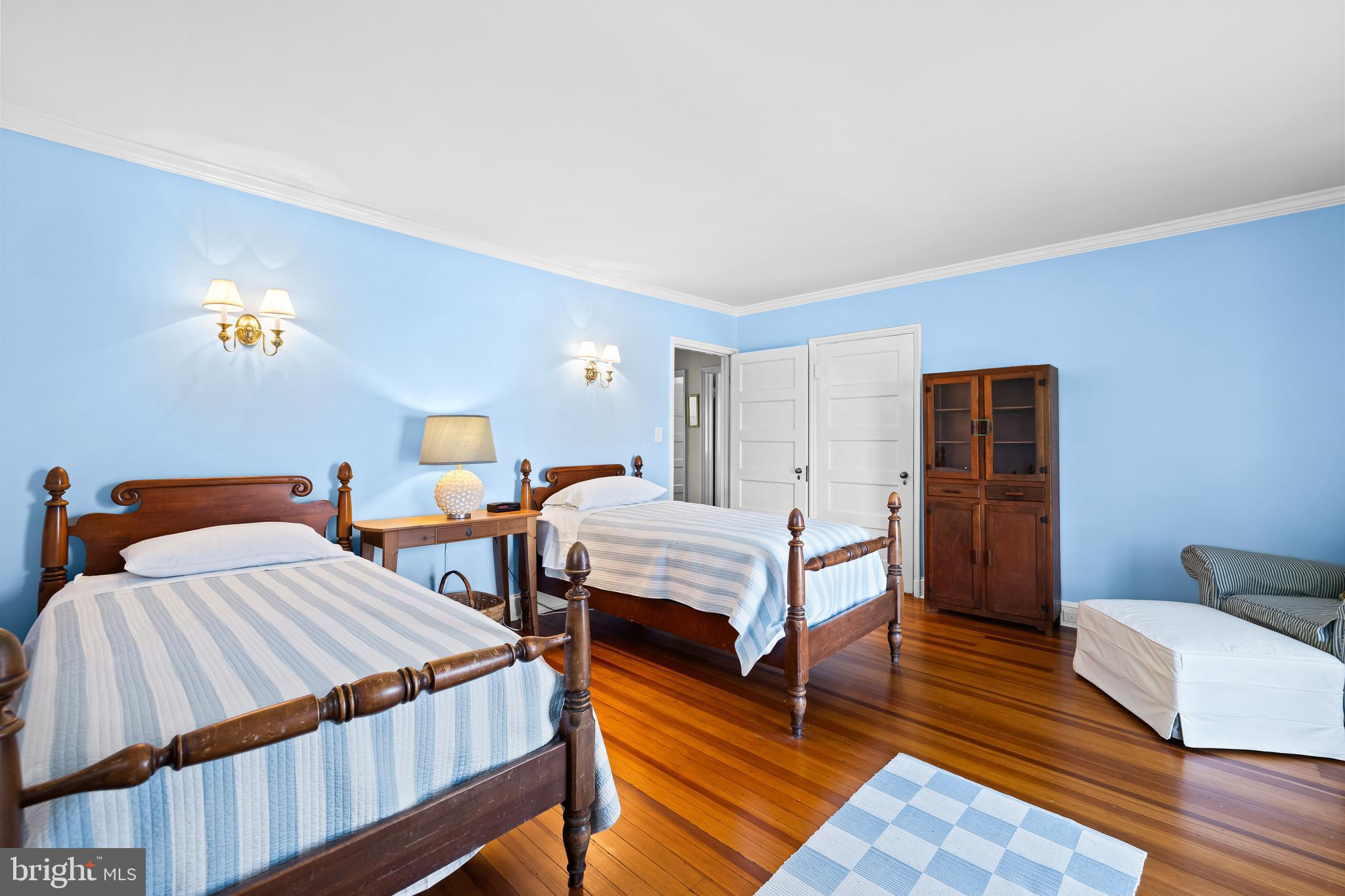 4309 Wendover Road Baltimore, MD 21218 - Photo 34 of 56 a bedroom with two beds and painted walls