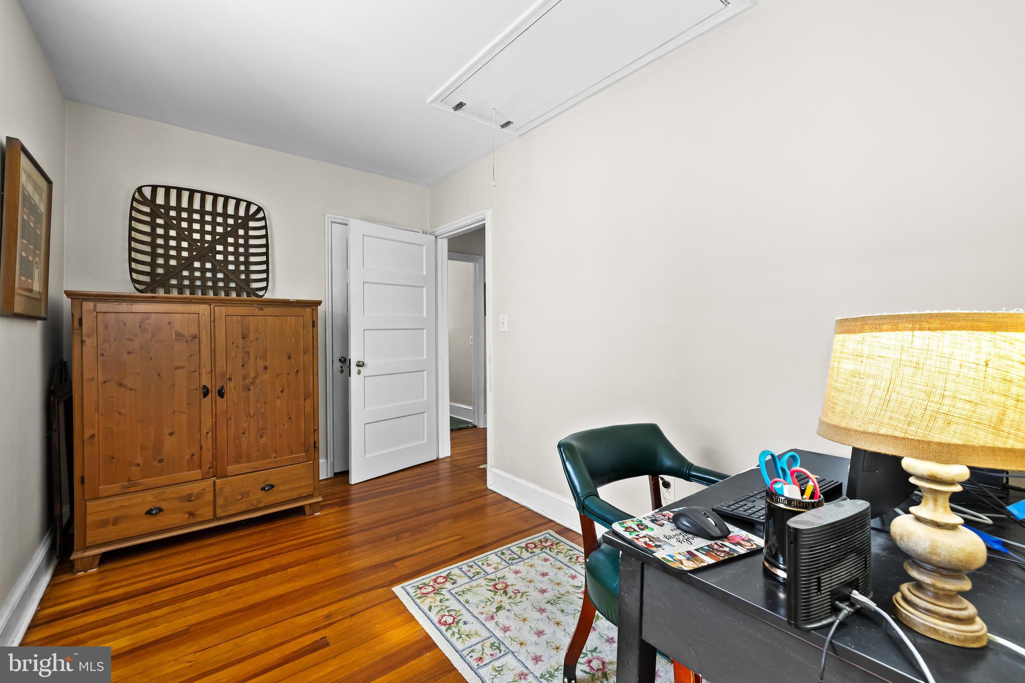 4309 Wendover Road Baltimore, MD 21218 - Photo 45 of 56 a workspace with furniture and window