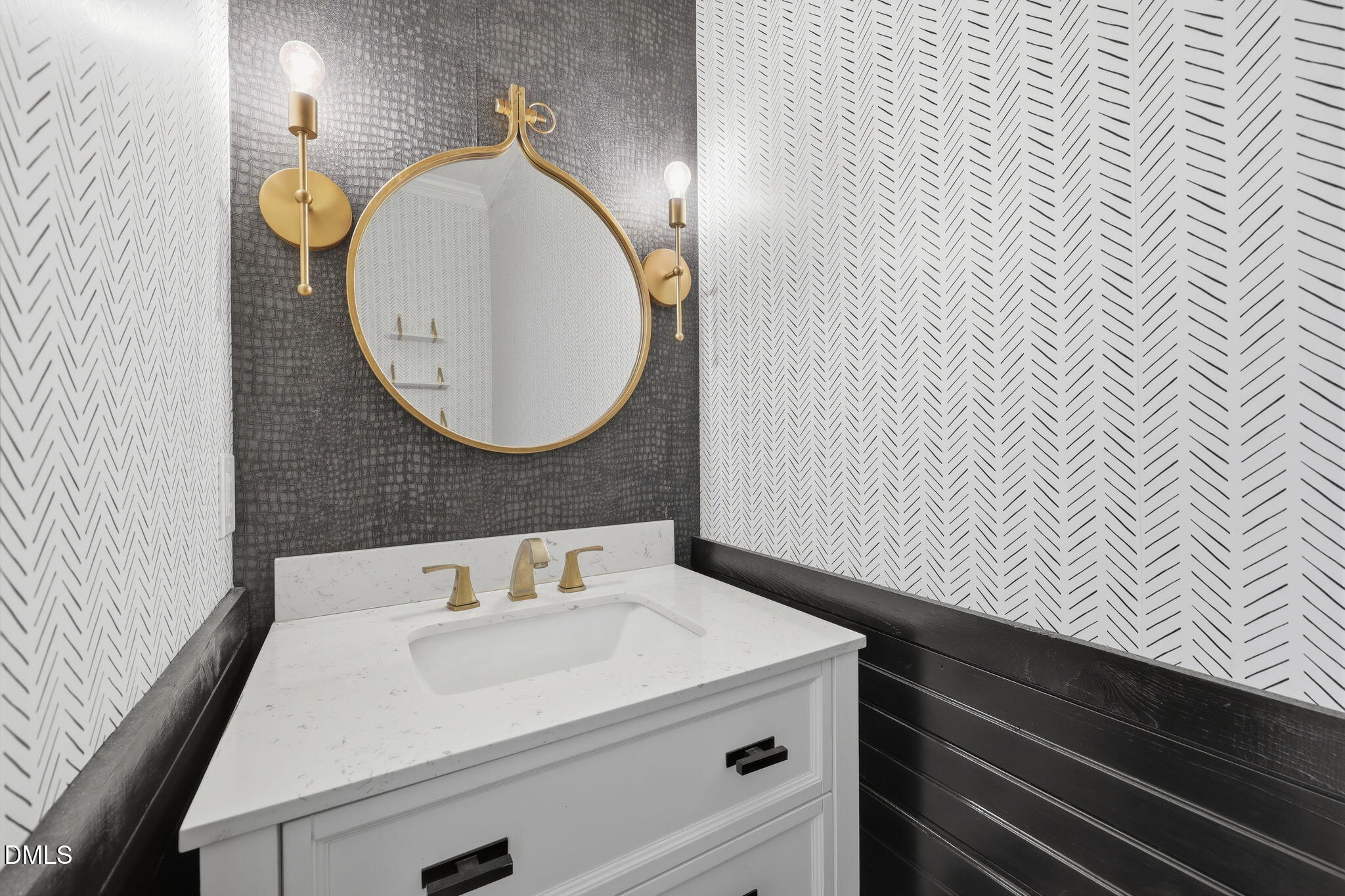 6103 Tipping Circle Raleigh, NC 27609 - Photo 17 of 47 17 - Powder Room
